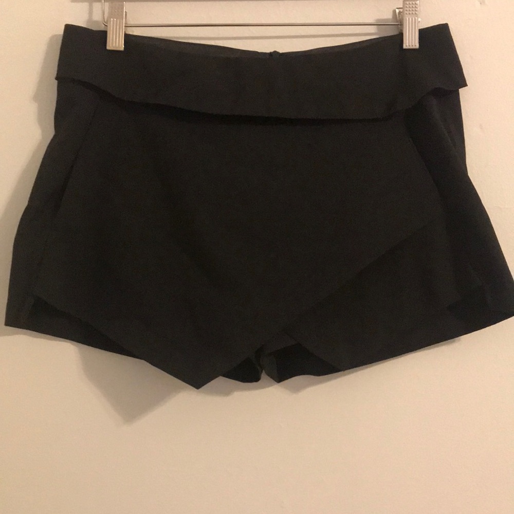 Skort - image 1